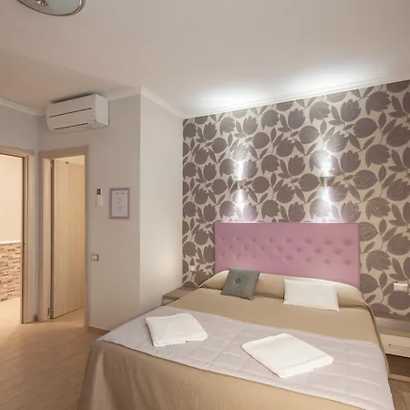 킹스 스위트 B&B 3*