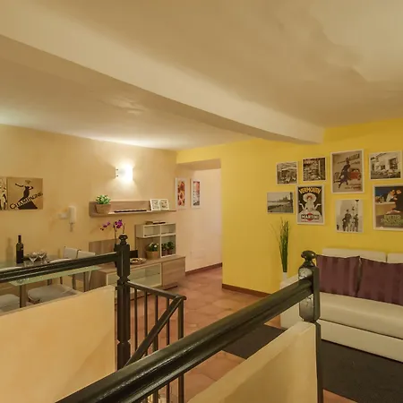 킹스 스위트 B&B 3*