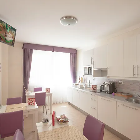 킹스 스위트 B&B 3*