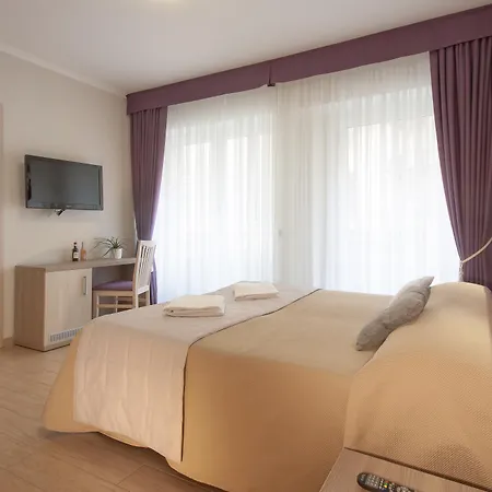 Panzió Kings 4*