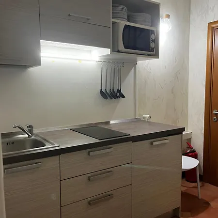 Bed & Breakfast Kings 3*