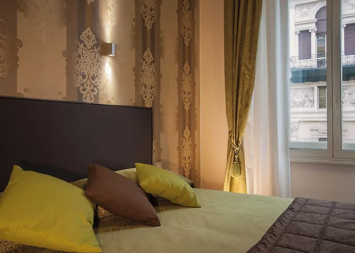 Kings Nocleg ze śniadaniem 3*