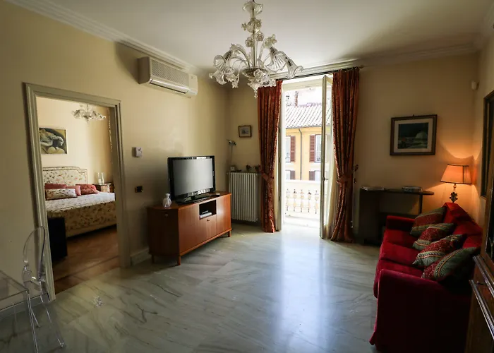 Kings Nocleg ze śniadaniem 3*