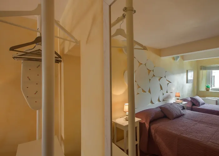Bed & Breakfast Kings 3*